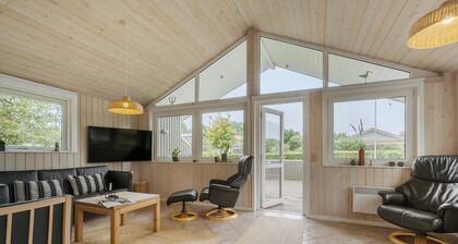 Lovely home in Haderslev with WiFi
