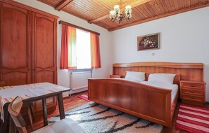 3 bedrooms