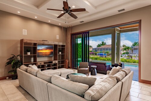 5 Bed 6 Bath Waterfront Retreat with Heated Pool, Hot Tub and Outdoor Kitchen