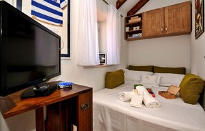 5 habitaciones, cuna de viaje, wifi gratis y ropa de cama 