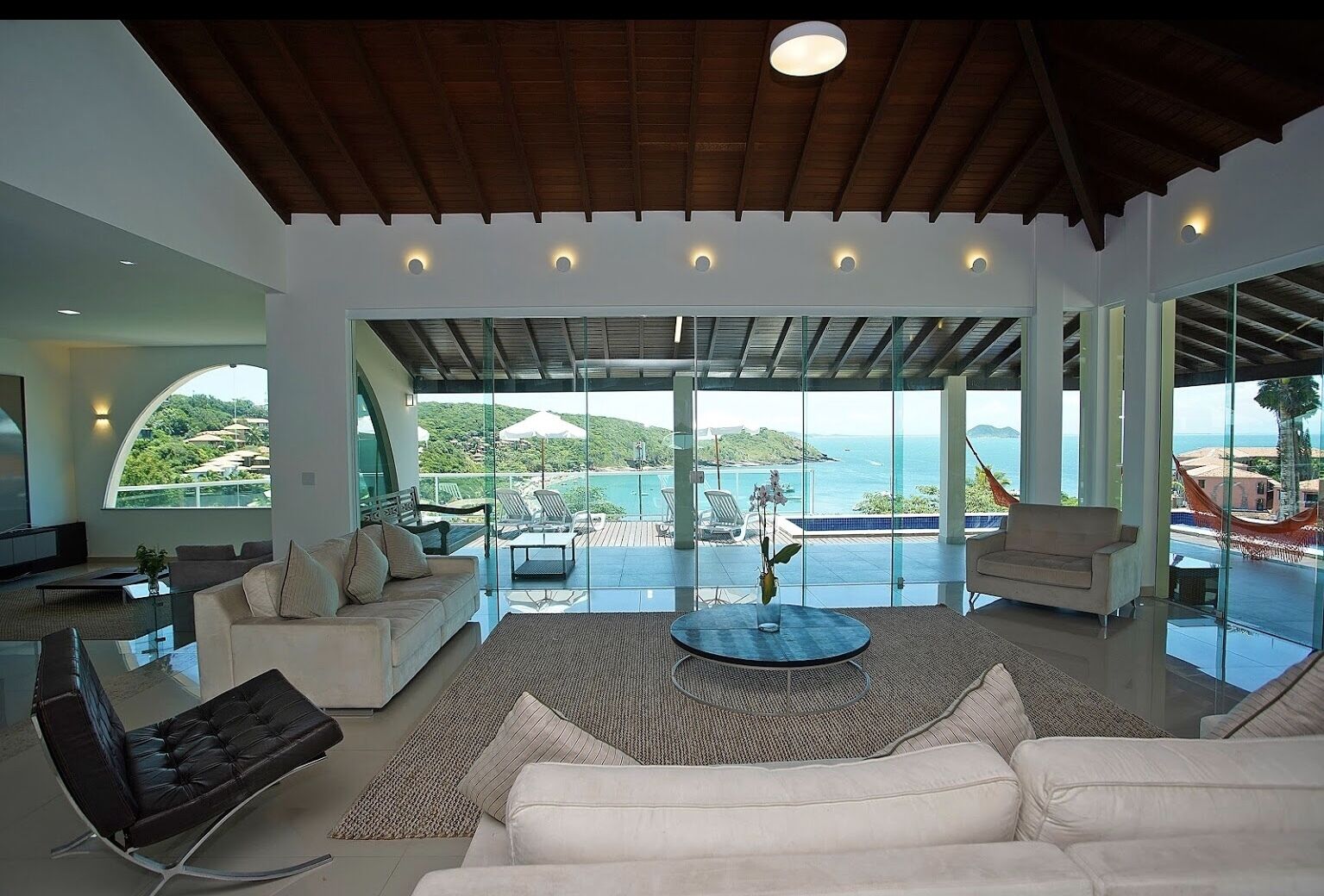 Exclusive upscale house 