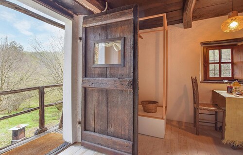 Gorgeous home in Artò