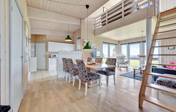 Dining - Stunning home in Faaborg with WiFi (Faaborg)