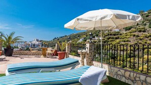 Unclassified image, 5 of 23, button - Gorgeous home in Torrox with WiFi (Torrox)