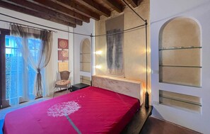 1 chambre, accès au Wi-Fi (inclus)