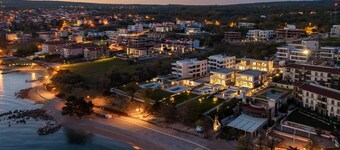 Gorgeous home in Zidarici with kitchen