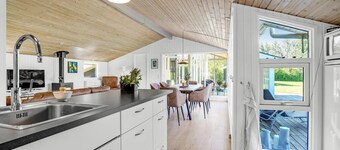 Awesome home in Jerup with WiFi