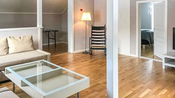 2 bedrooms