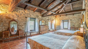 3 habitaciones y wifi gratis