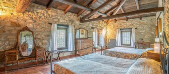 Lovely home in Cessole with kitchen