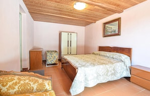4 habitaciones, wifi gratis y ropa de cama 