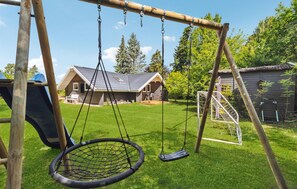 Children’s area - 2 bedroom nice home in Skibby (Skibby)