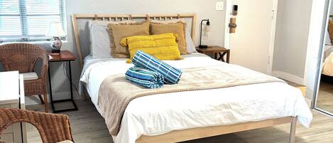 1 bedroom, iron/ironing board, WiFi, bed sheets