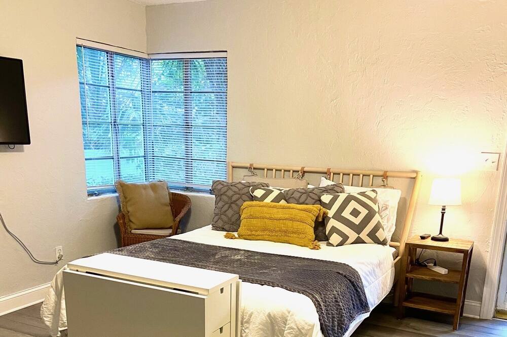 Sarasota Apartment