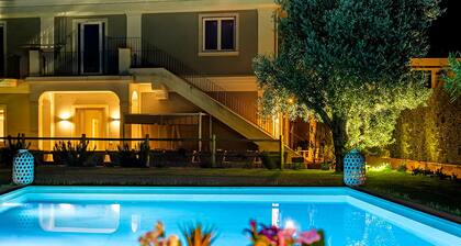 Villa Carmela - Pool and Garden