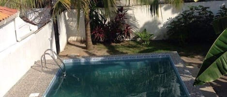 Alberca al aire libre