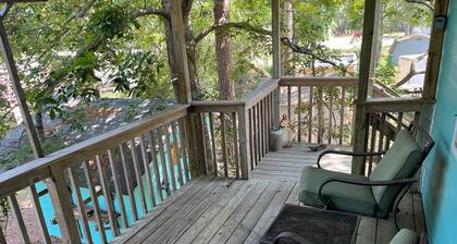 Second Chances: Short distance to the surf!