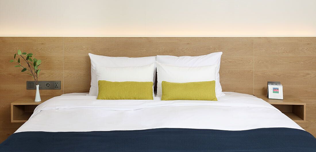 1 bedroom, blackout curtains, free wifi, bed sheets