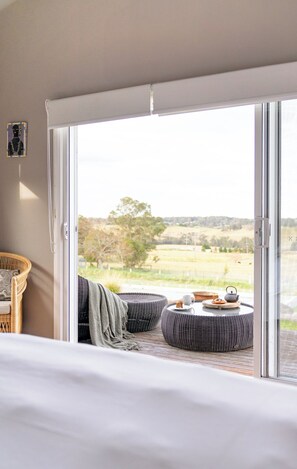 4 chambres, fer et planche à repasser, Wi-Fi gratuit, draps fournis