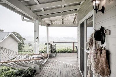 Milton Luxury Retreat with NEW POOL just minutes from amazing beaches