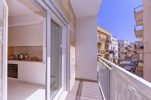 Family Apartment, 2 Bedrooms (Mina Apartment 100m From Sea) | Property grounds