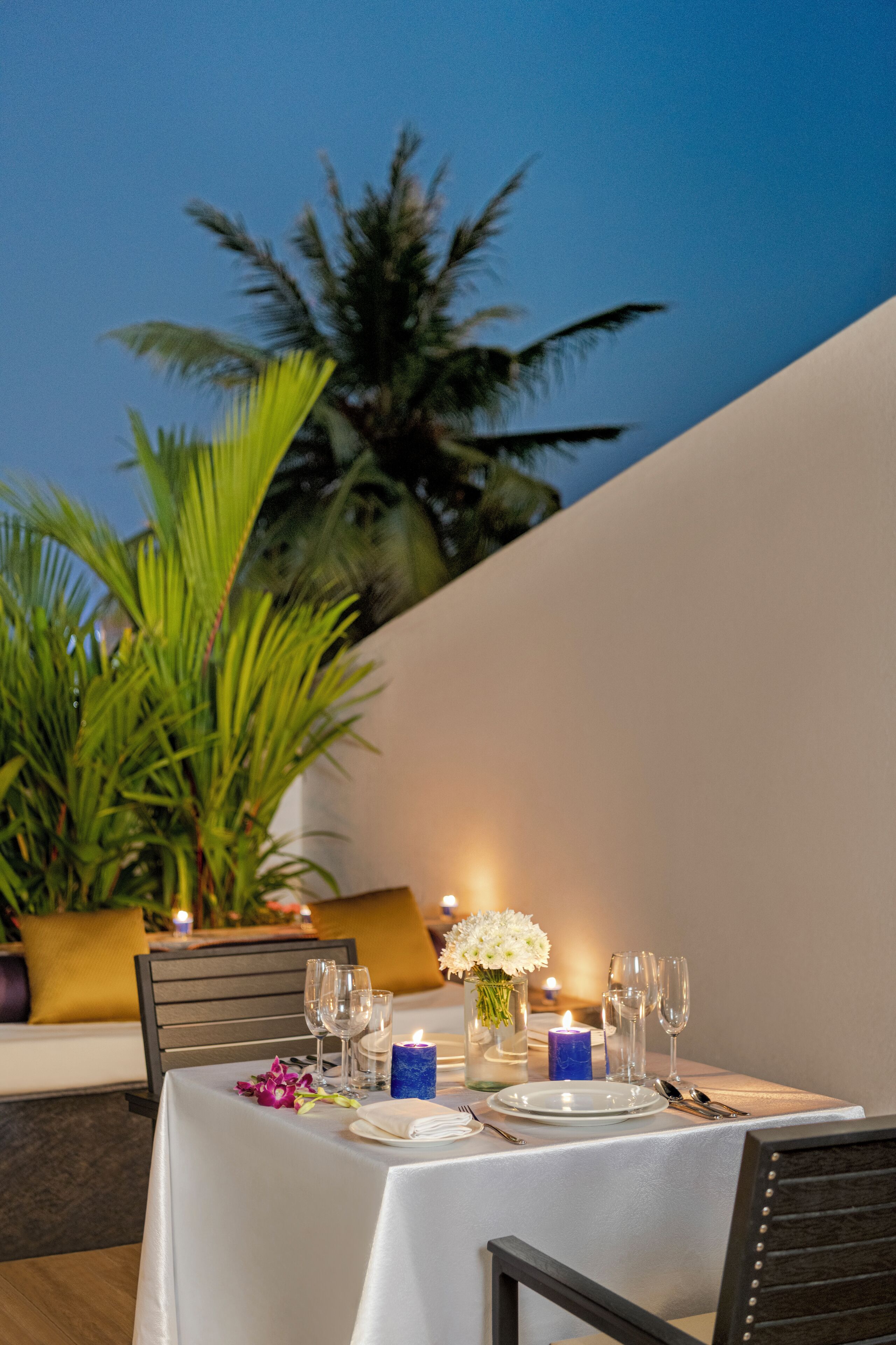 غرفة سوبيريور - سرير كبير | شرفة/رواق