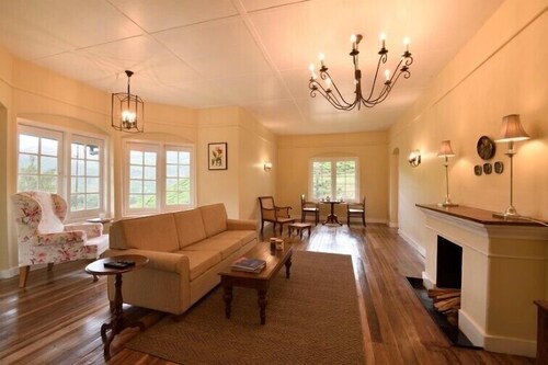 amã Stays & Trails Tea Estate Bungalows, Munnar