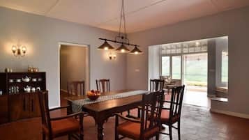 Bungalow (Nettigudi) | Private kitchen | Dishwasher