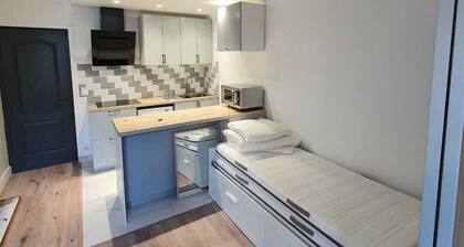 Rambouillet, Studio, proche gare et chateau