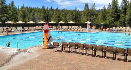 Luxury home on Donner golf course