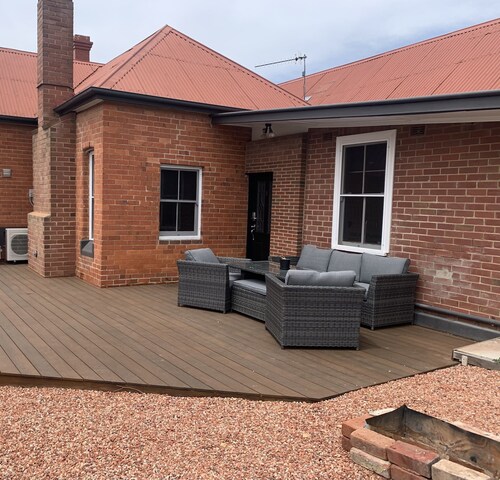 Elements of Goulburn II-Entire 1 bedroom Apartment