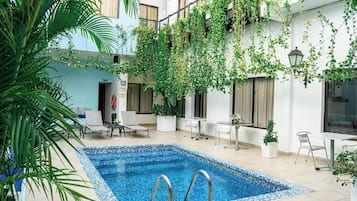 Indoor pool, outdoor pool