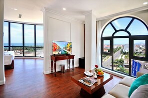 Panoramic Suite | Minibar, blackout drapes, soundproofing, iron/ironing board - Sunflower Hotel (Tuy Hoa)