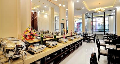Sunflower Hotel