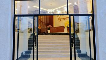 Bagian depan properti