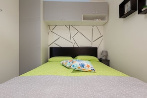 2 chambres, fer et planche Ă repasser, Wi-Fi gratuit