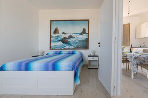 2 Schlafzimmer, Bügeleisen/Bügelbrett, Bettwäsche