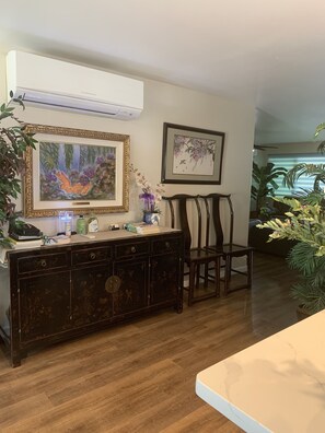 Interior - Gorgeous house whole first-floor 4bedrooms (Honolulu)