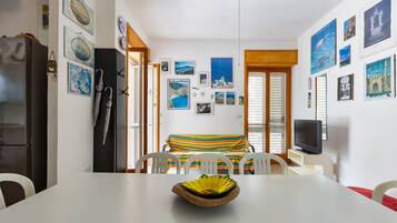 Villa | Private kitchen | Full-size fridge, oven