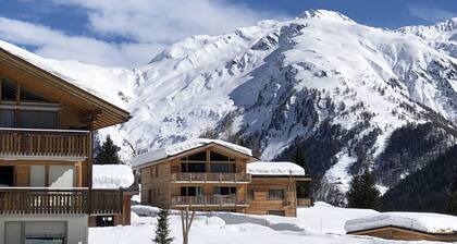 Chalet Breithorn Galenstock and Weisshorn View! D