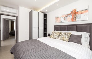 2 bedrooms, free WiFi, bed sheets