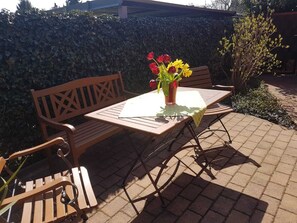 Outdoor dining - Wunderschöne Ferienwohnung (Brandenburg an der Havel)