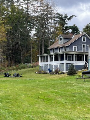 Exterior - Bomoseen Lakeside getaway in beautiful Vermont (Fair Haven)