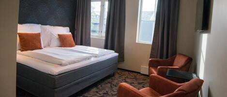 Standard Double Room | Blackout curtains, soundproofing, iron/ironing board, free WiFi