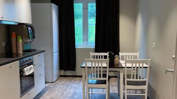 Uklassifisert bilde, 1 av 13, knapp