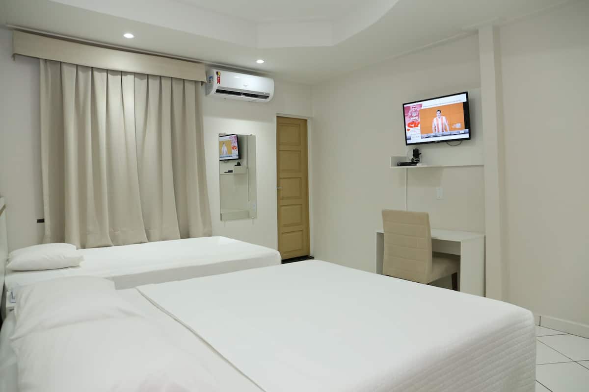 standard double or twin room | 1 bedroom, minibar, in-room safe, laptop workspace
