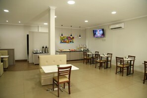 Restaurant - Prata Hotel (Santarém)