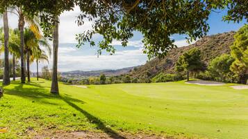 Apartment, Multiple Beds | Golf