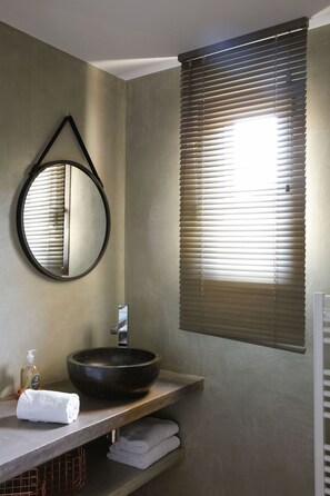 Interior - Villa Bonifacio, between sea and scrubland, Beach 5min walk - Heated swimming pool (Bonifacio)