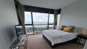Room - KOKO Broadbeach (Broadbeach)